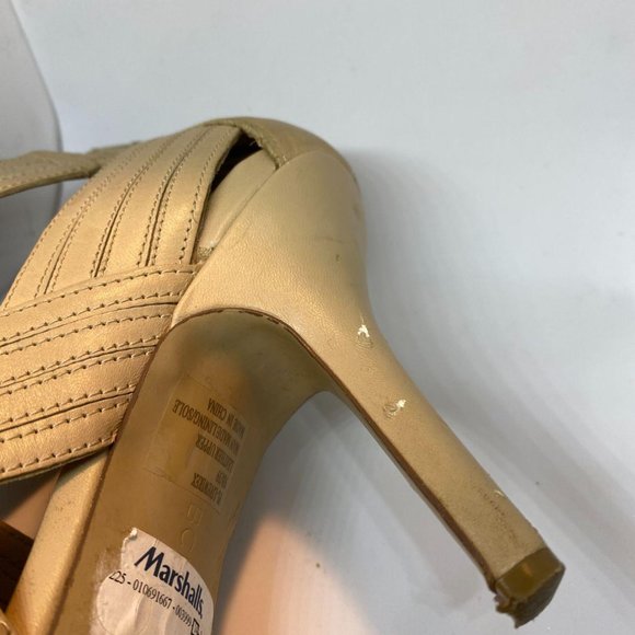 BCBG PL-LivewireX Tan Brown Leather Crossy 9B - Picture 2 of 3